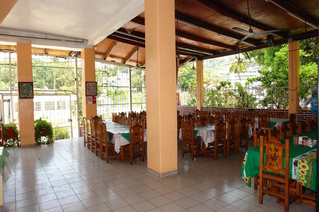 La Jungla Hotel