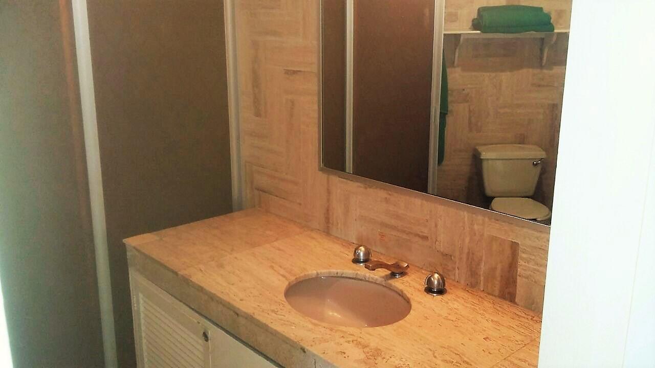 Penthouse En Torres Gemelas Apartahotel
