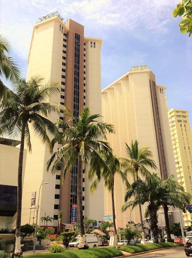 Penthouse En Torres Gemelas Apartahotel *