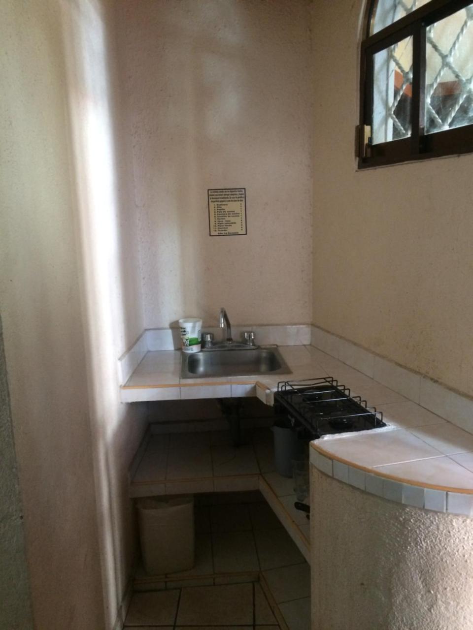 Pensión Y Olivares Acapulco