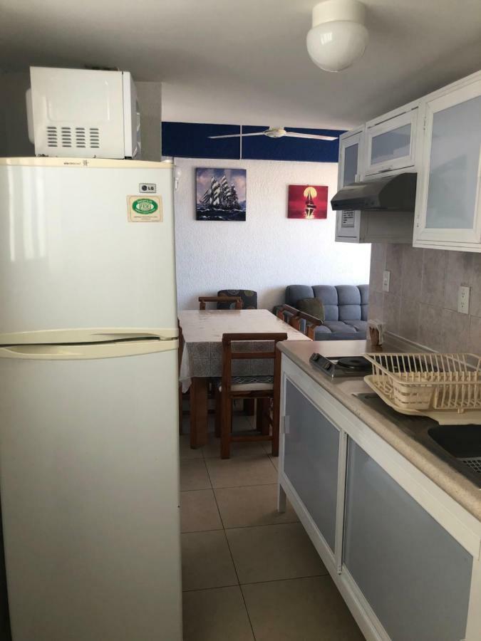 Departamento Con Vista Playa Caleta Apartamento