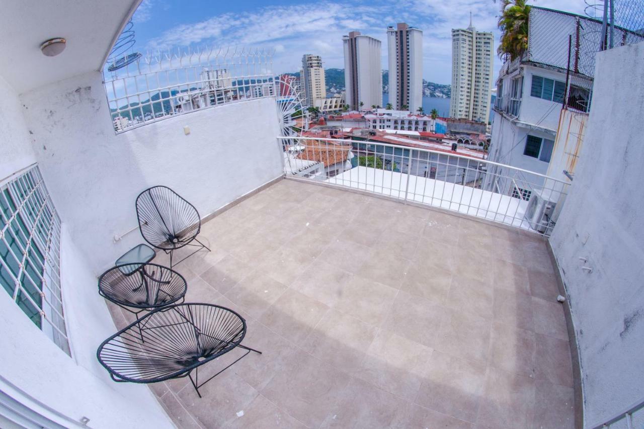 Espacio Andromeda Pensión Acapulco