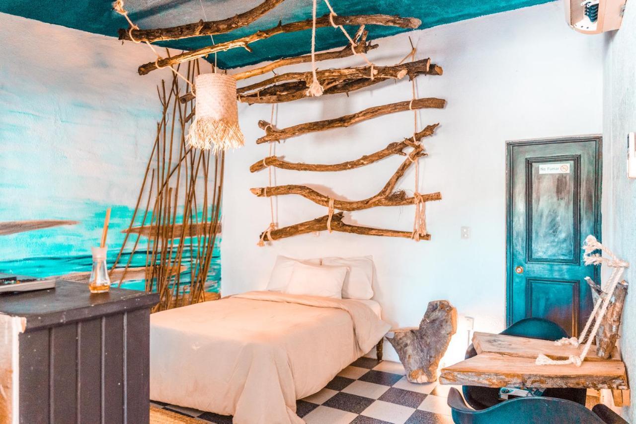 Hotel Casa Cormoranes 4*