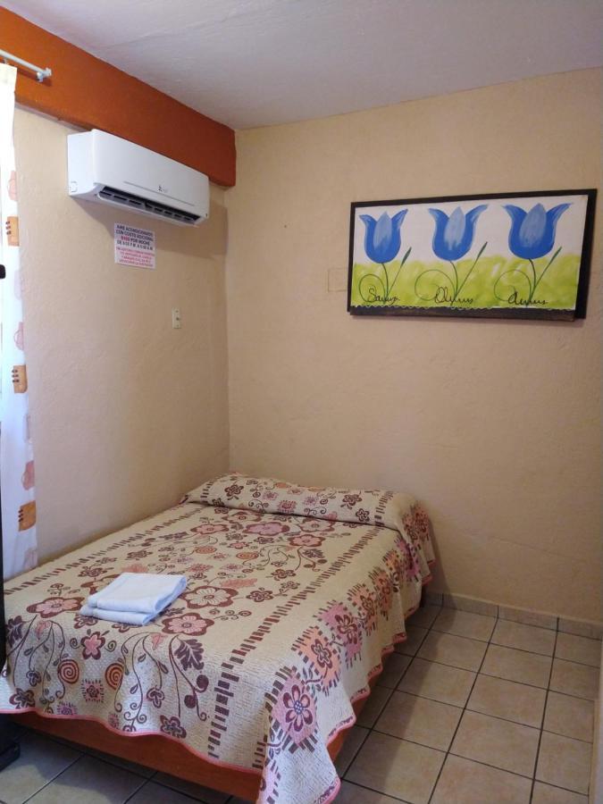 Y Olivares Acapulco