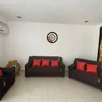 Departamento en Costera a media cuadra de la Playa