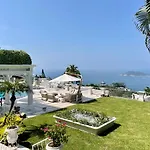 Villa Jade Luxury Full Service Staff Villa