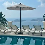 Villa Jade Luxury Full Service Staff Villa