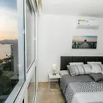 Luxury Apartment In Front Of Acapulco Beach