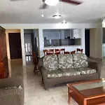 Departamento Familiar En Acapulco Con Hermosa Vista!