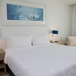 Holiday Inn Acapulco La Isla, an IHG Hotel