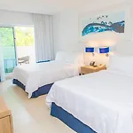 Holiday Inn Acapulco La Isla, an IHG Hotel