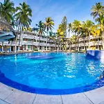 Canadian Resort Acapulco Diamante