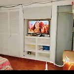 Casa De Huespedes En Zona Vip Atras Del Babyo En Costa Azul Aire Acond ,Tv 55 , Wifi, Cerca De Playa