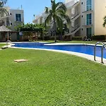 Caprichomarina