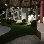 Caprichomarina
