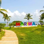 Condominio Marina Diamante