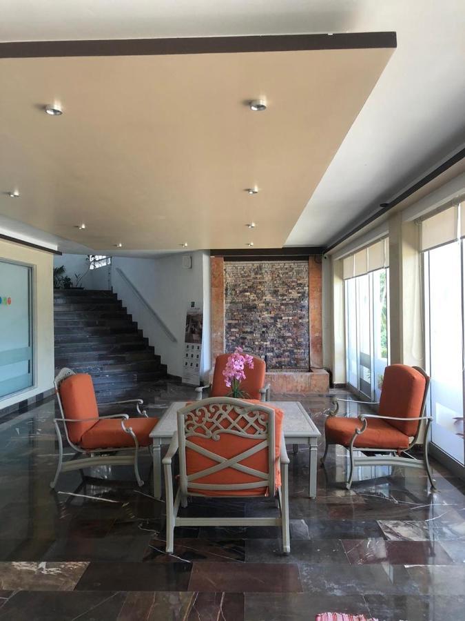 Deparmento En Cabo Marques Diamante Con Vistas Y Atardeceres Espectaculares, Acceso A La Playa, Wifi, Restaurtante, 6 Personas Acapulco