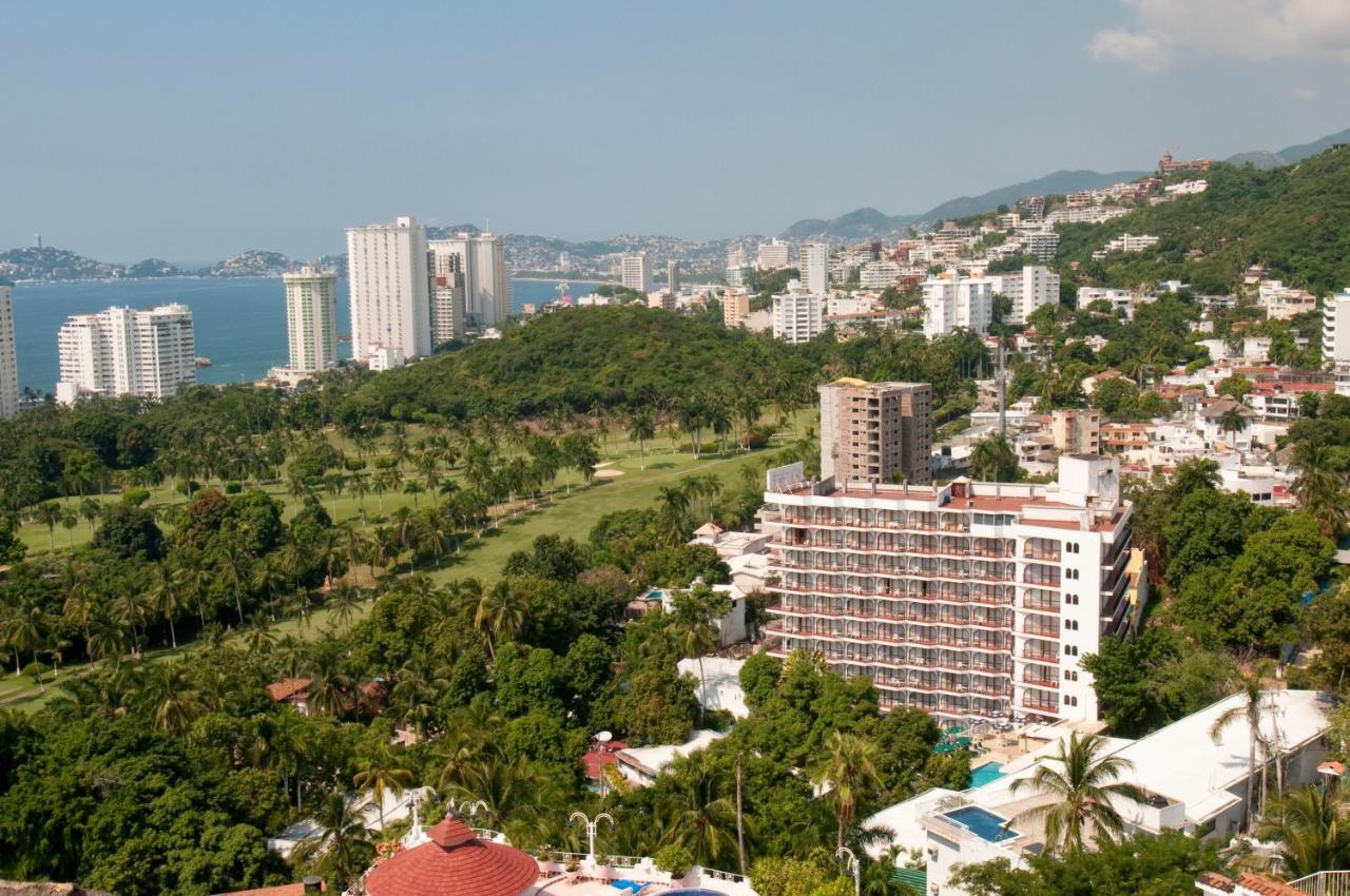 Real Bananas 3* Acapulco