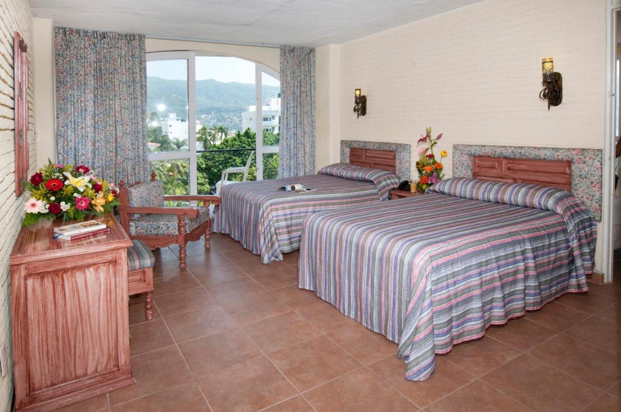 Hotel Real Bananas