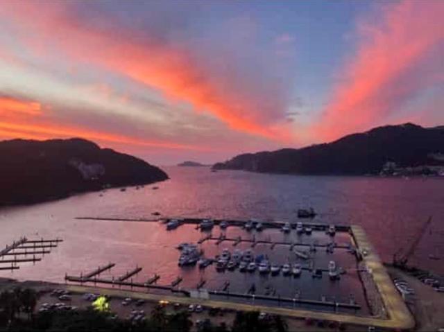 Deparmento En Cabo Marques Diamante Con Vistas Y Atardeceres Espectaculares, Acceso A La Playa, Wifi, Restaurtante, 6 Personas Apartamento *