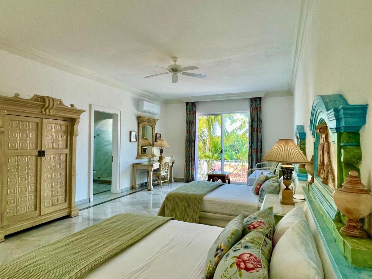 Jade Luxury Full Service Staff Villa *