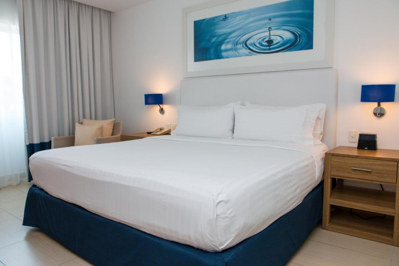 La Isla, An Ihg 4*