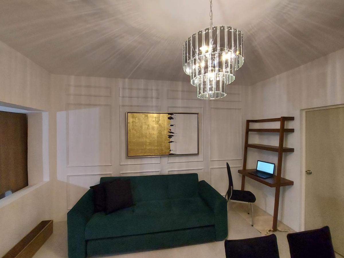 Casa Blanca Grand *