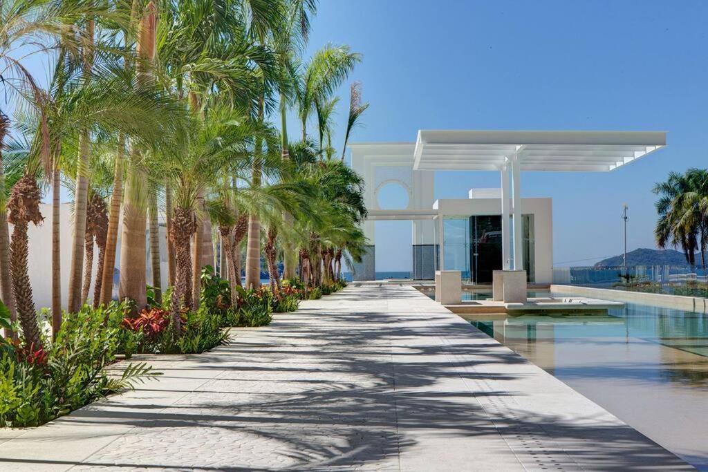 Apartment Luxury In Front Of *