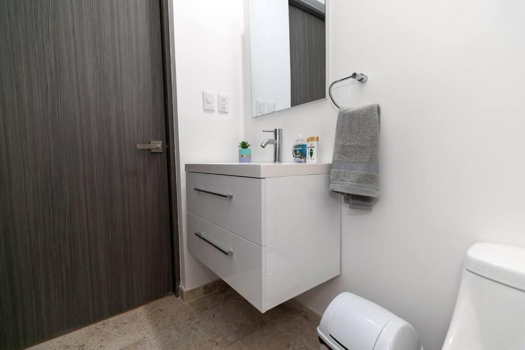 Apartment Luxury In Front Of