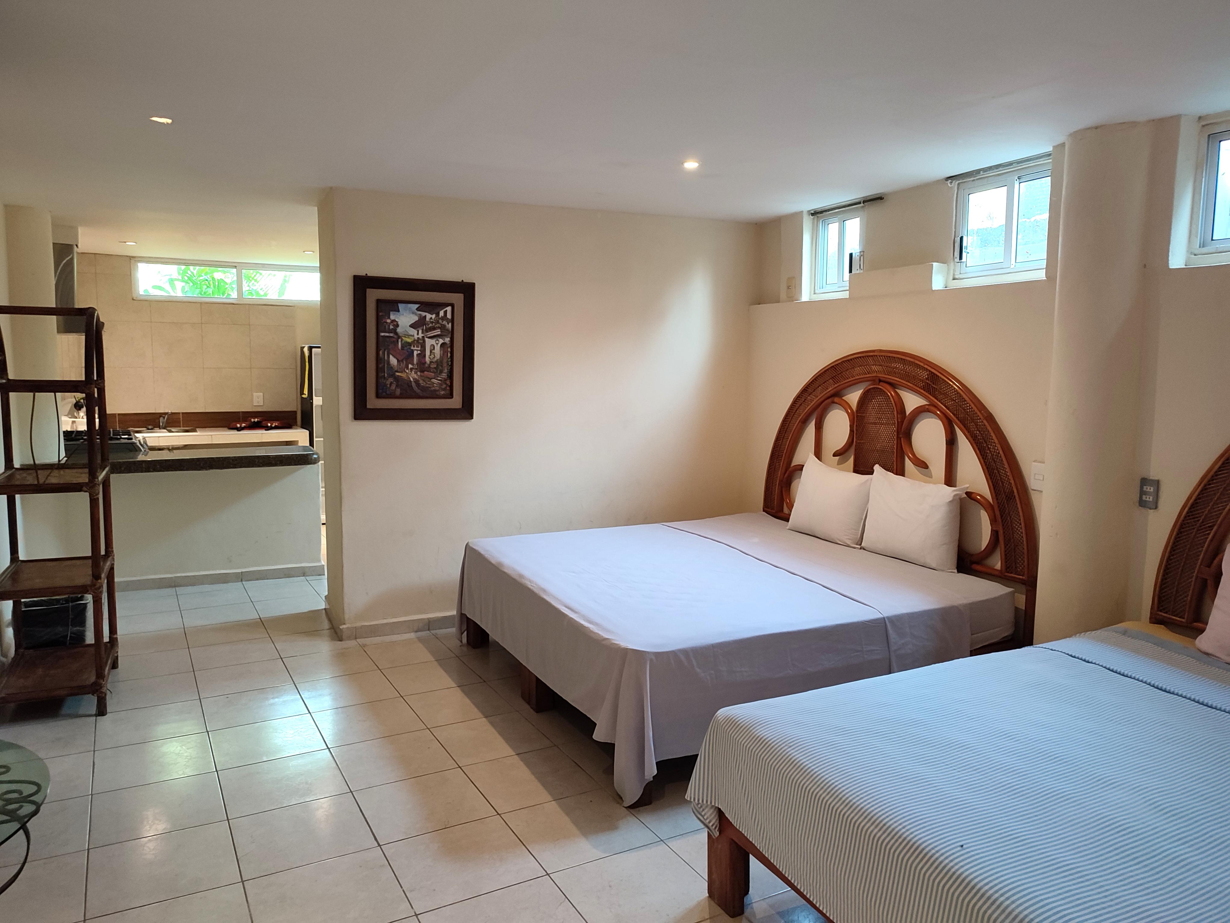 Ashly Hotel Acapulco