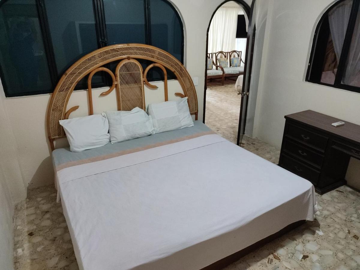 Ashly Hotel
