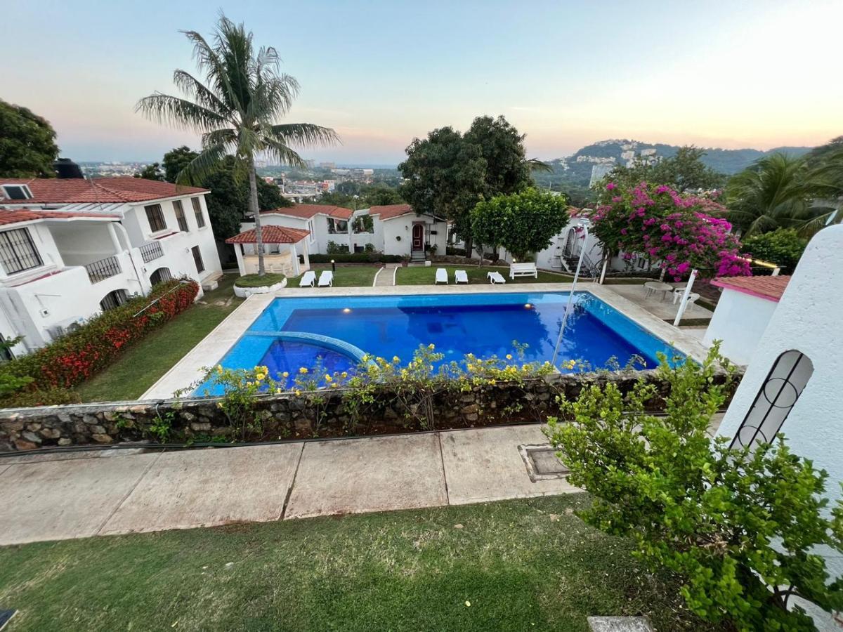 Malaga Acapulco, Gro *