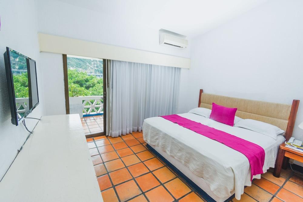 Mirador Hotel 4*