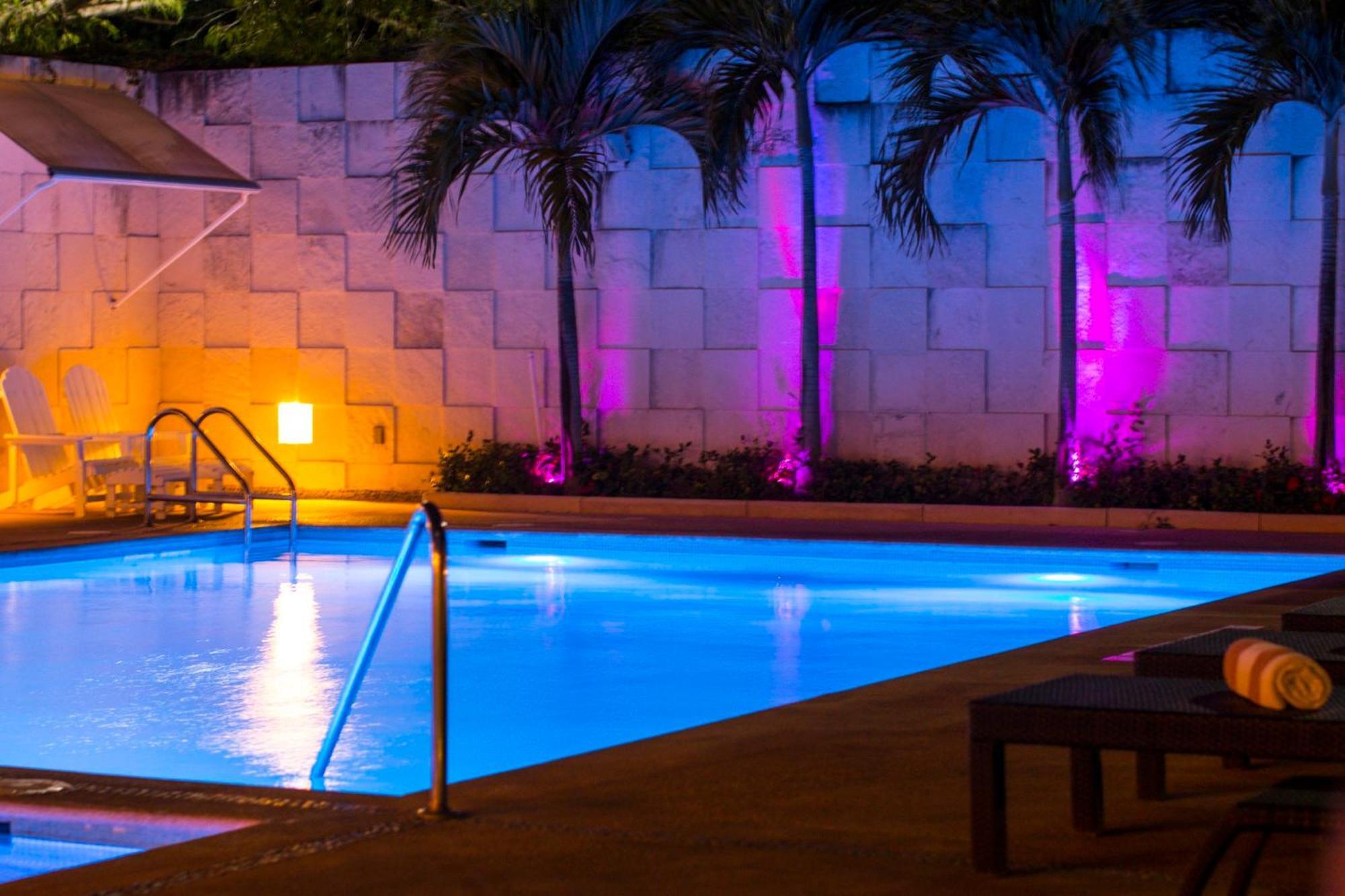 La Isla, An Ihg 4*