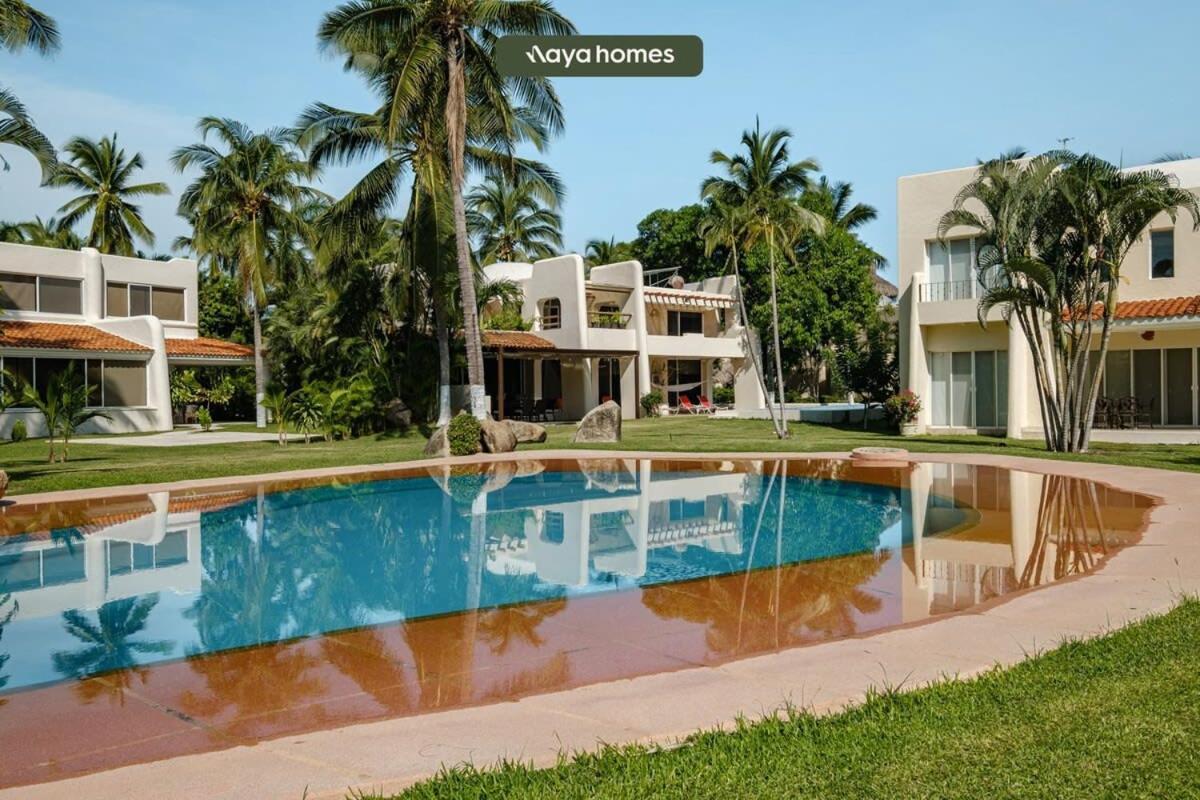 Сasa de vacaciones Amazing House With Private Pool - Tennis & Paddle Court *