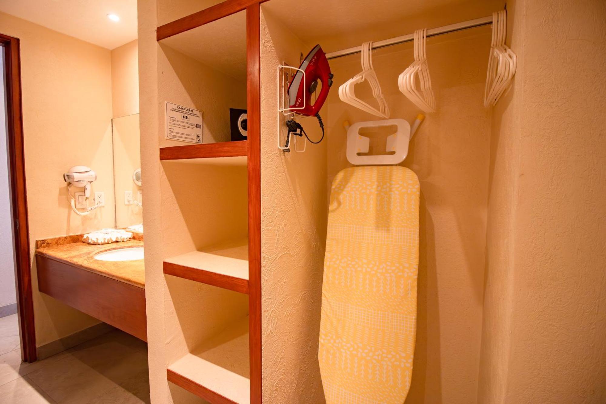 Mishol Bodas Hotel&beach Club Privado 4*