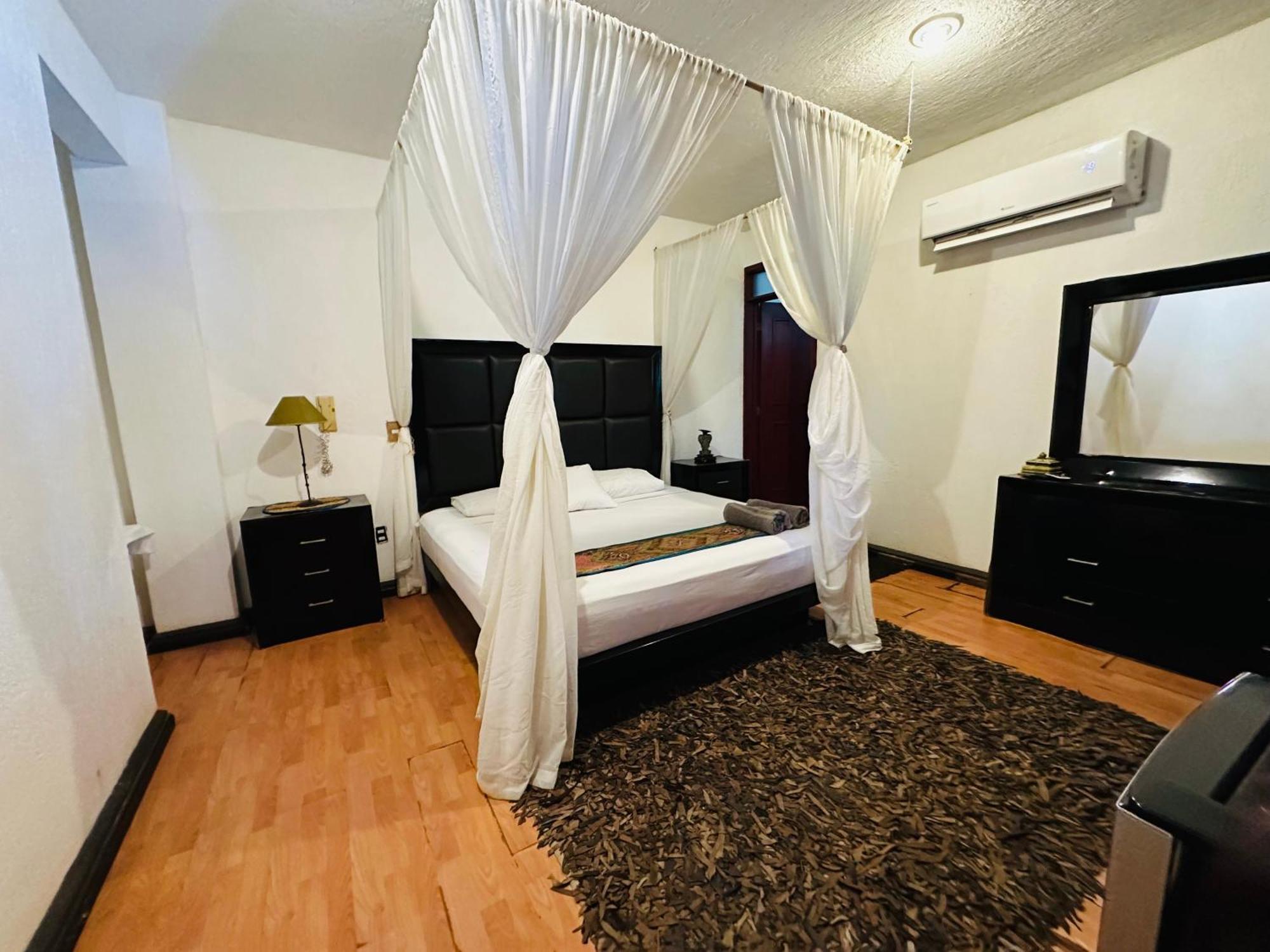 Boutique Punta Jamaica Hotel 4*