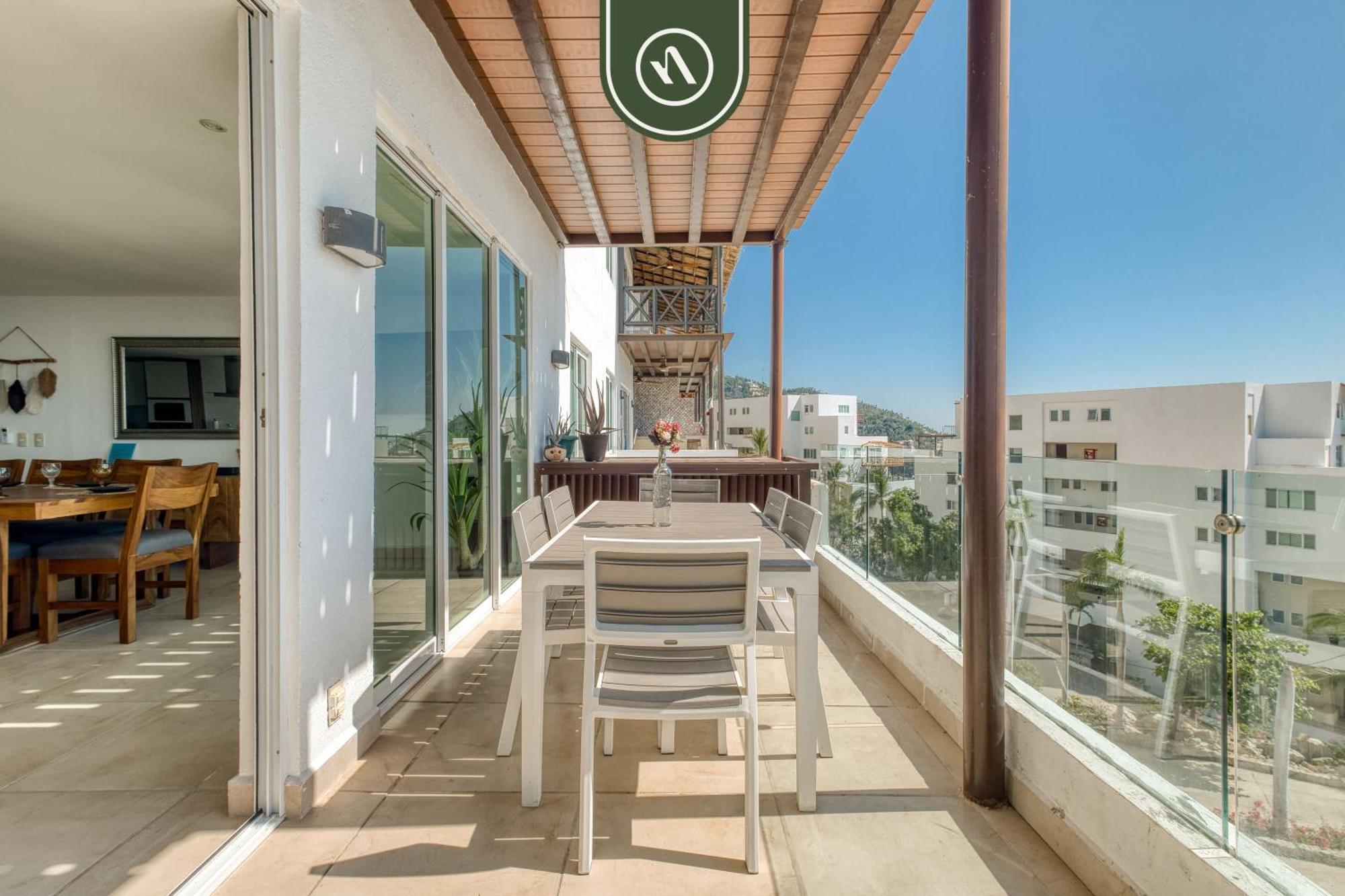 Apartment Amazing 3 Bedroom Penthouse With Beachclub Acapulco