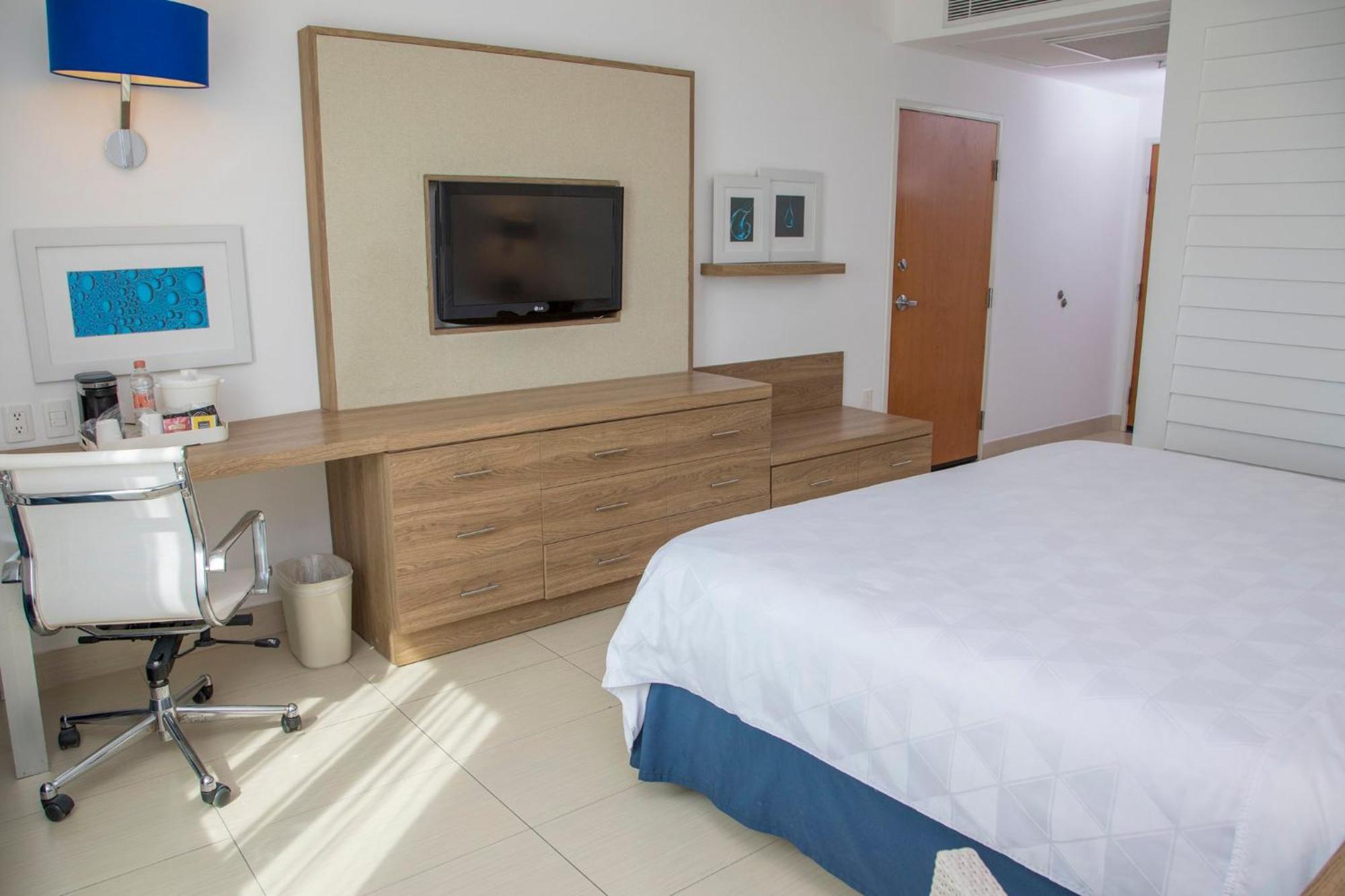 Hotel La Isla, An Ihg
