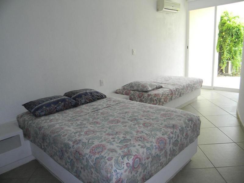 Velmar Acapulco