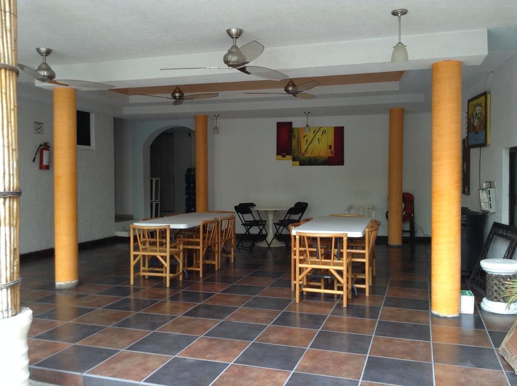 Ashly Hotel