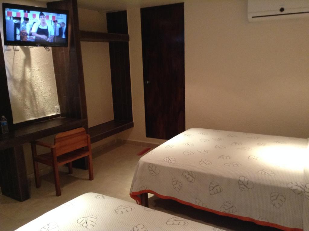 Ashly Hotel 3*