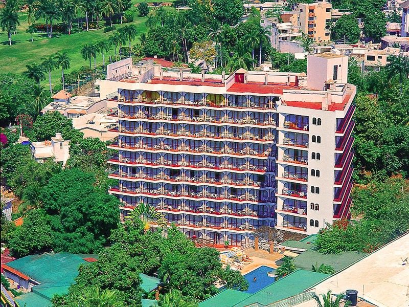 Hotel Real Bananas 3*