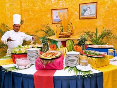 Hotel Real Bananas