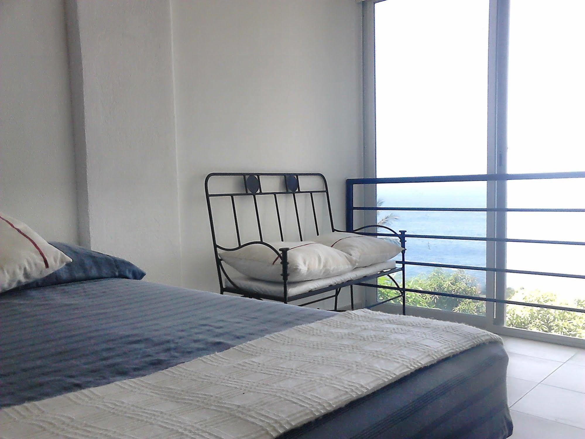 Hotel Donde Mira El Sol Retirado Y Espacioso Con Condiciones Ideales Pasar La Contingencia Con La Mayor Seguridad Acapulco