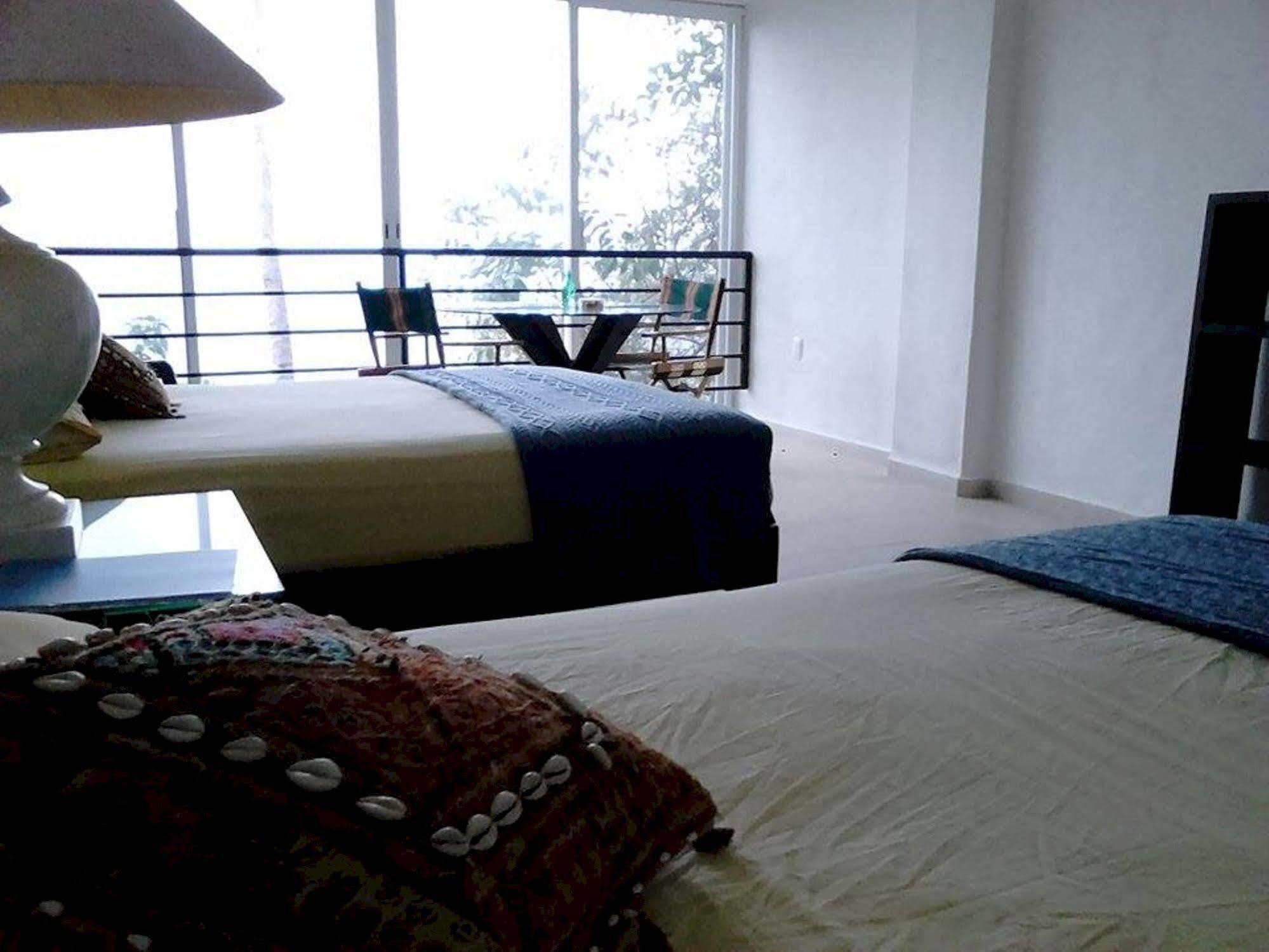 Donde Mira El Sol Retirado Y Espacioso Con Condiciones Ideales Pasar La Contingencia Con La Mayor Seguridad Hotel Acapulco