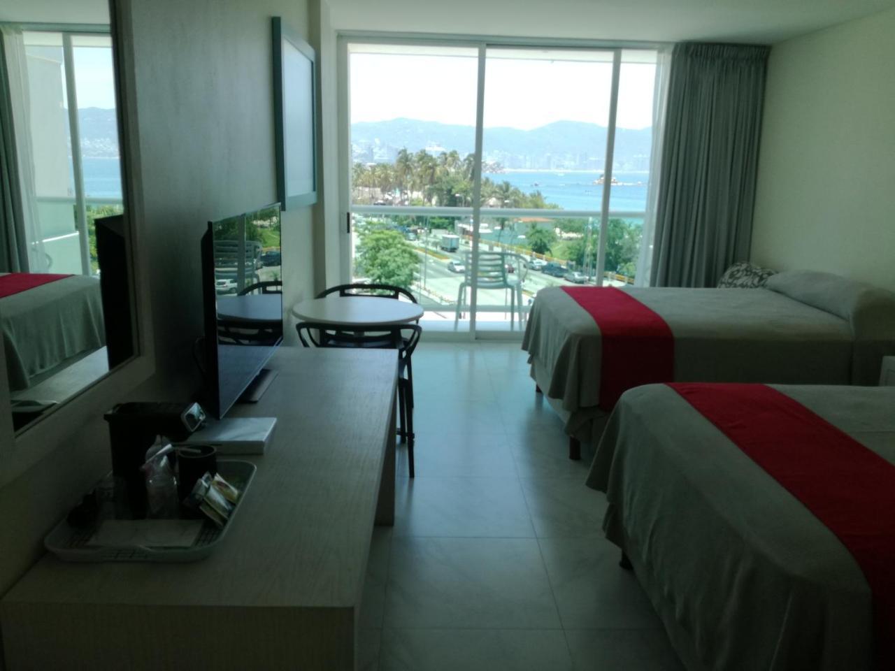 We Hotel 3*