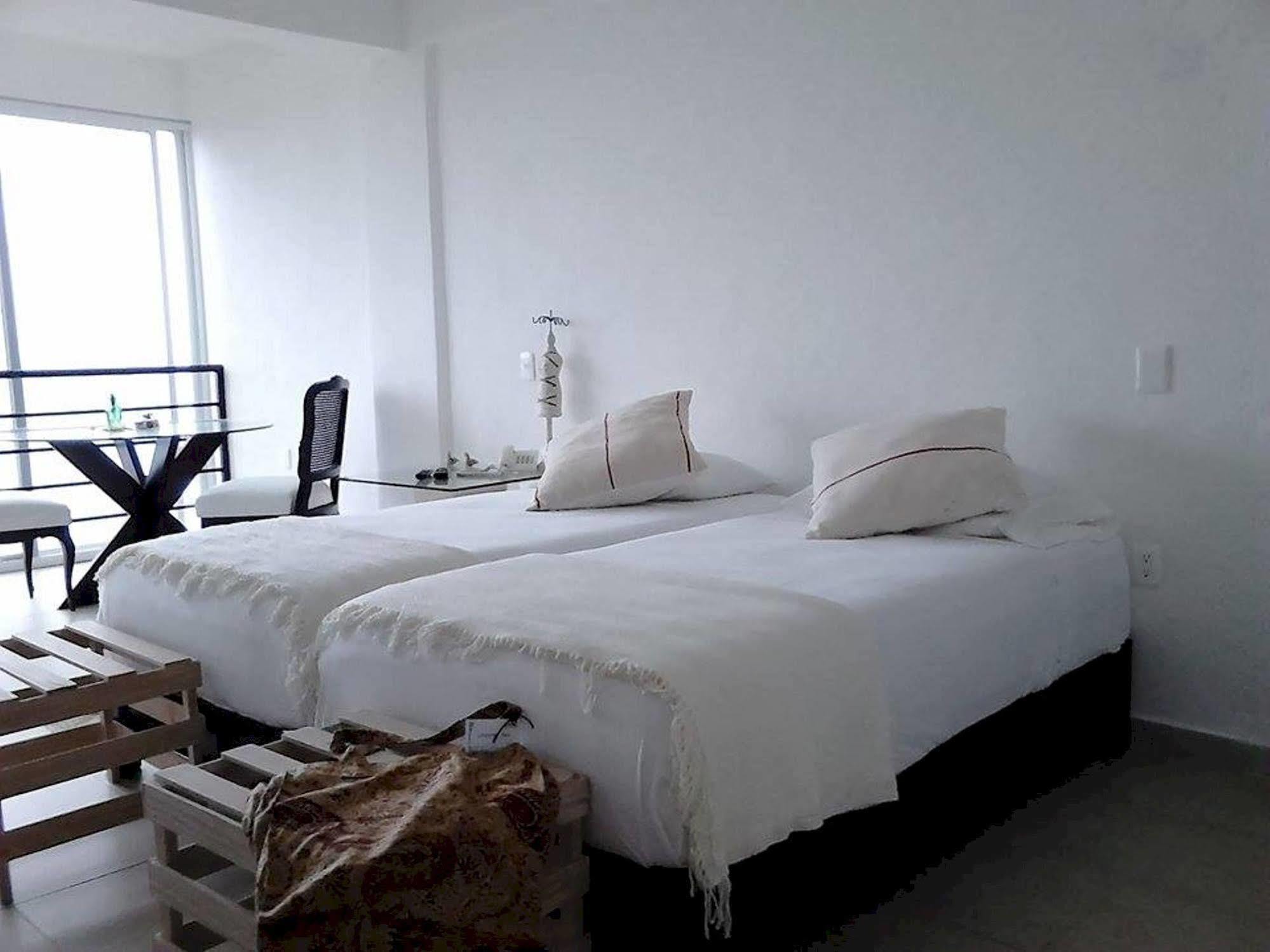 Donde Mira El Sol Retirado Y Espacioso Con Condiciones Ideales Pasar La Contingencia Con La Mayor Seguridad Hotel