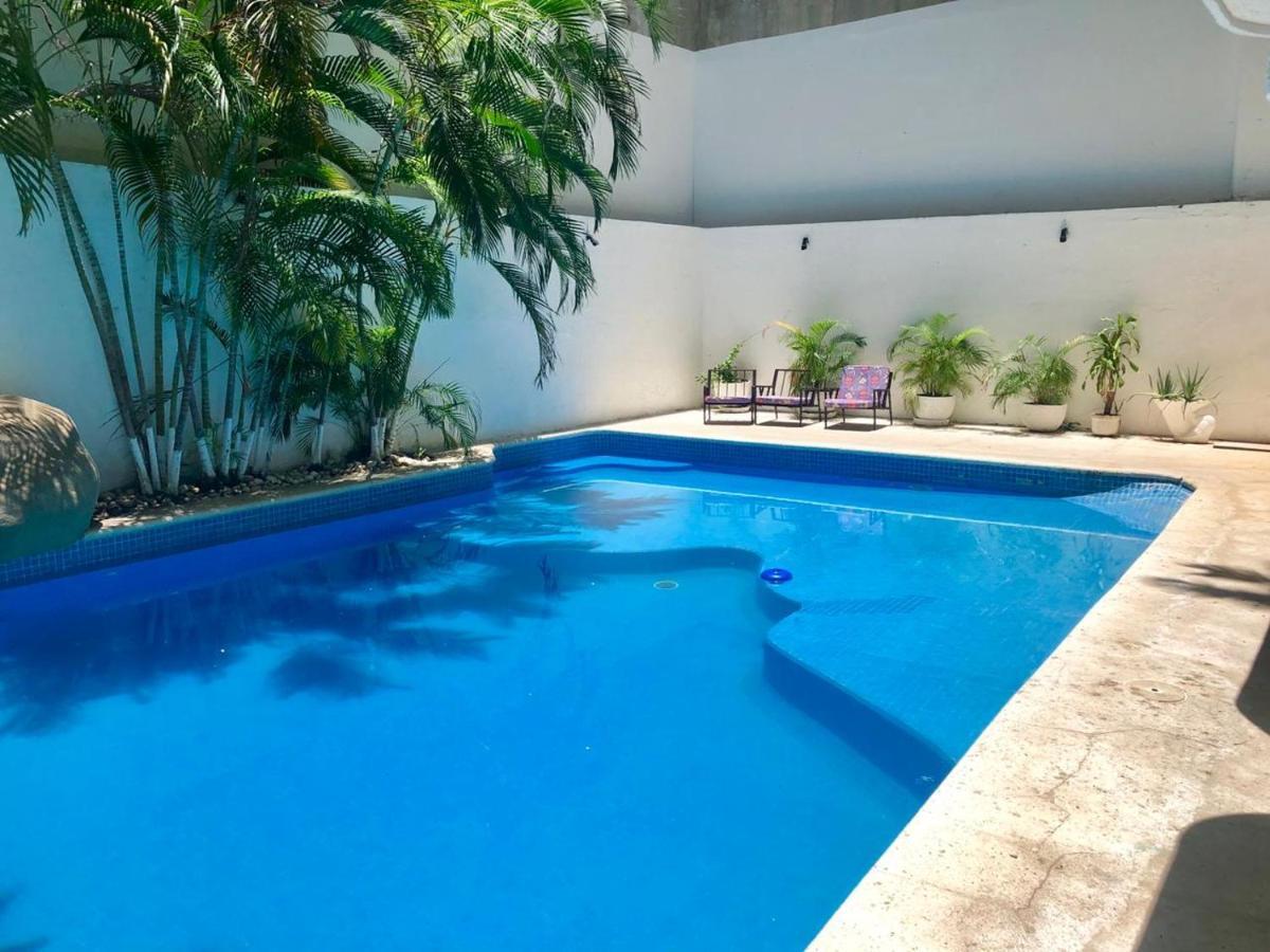 Y Mediterrane Apartahotel